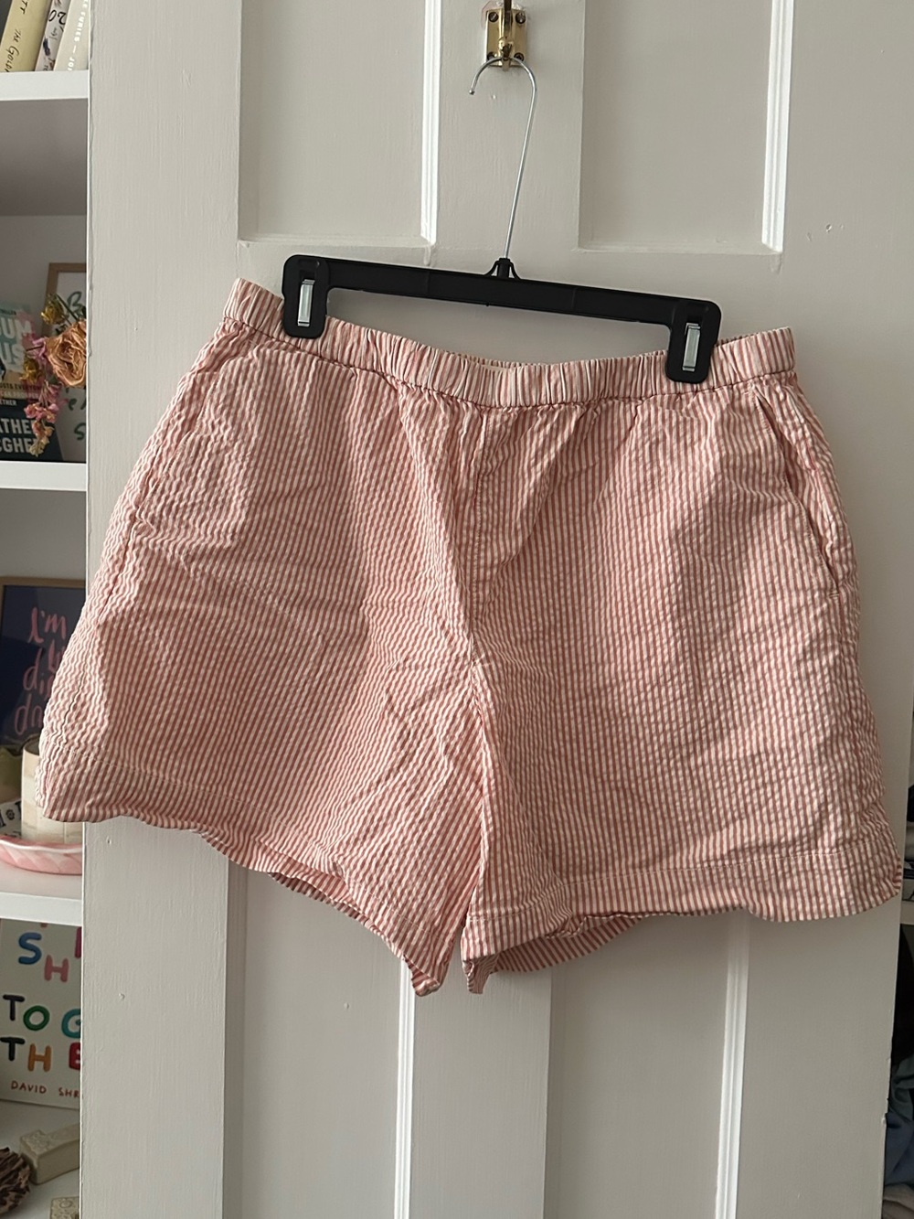 everlane seeksucker pull on shorts